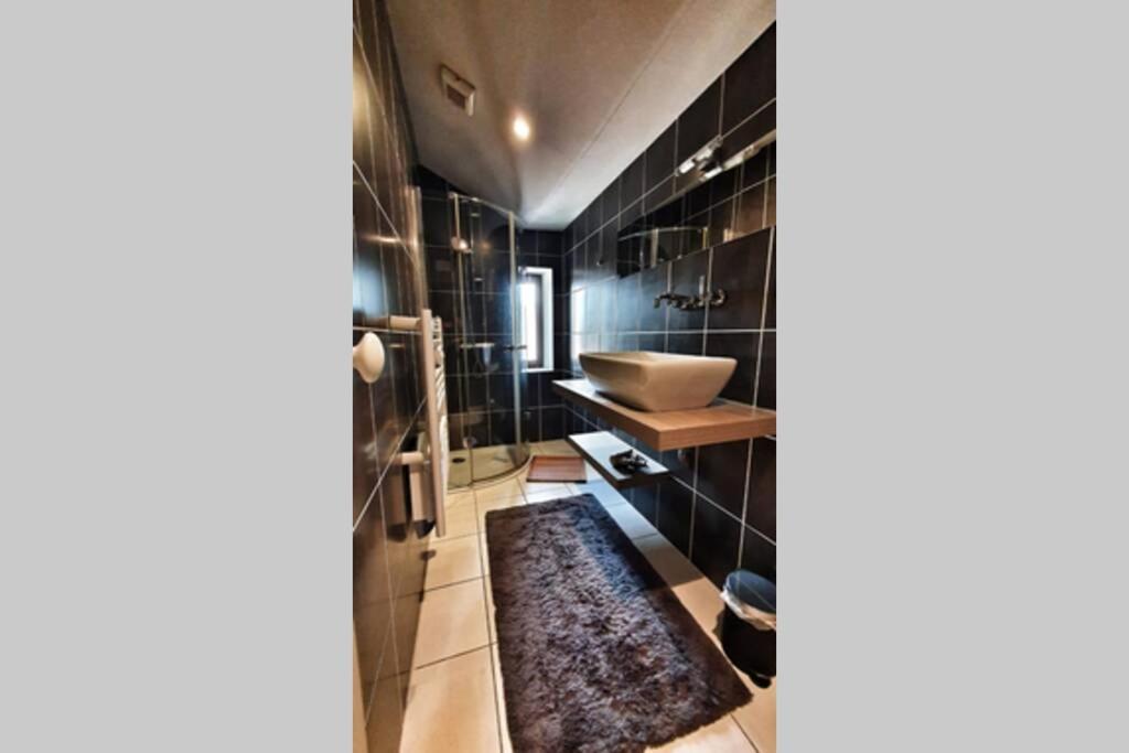 La Tranquillite Au Centre. Apartamento Toulon-sur-Arroux Exterior foto